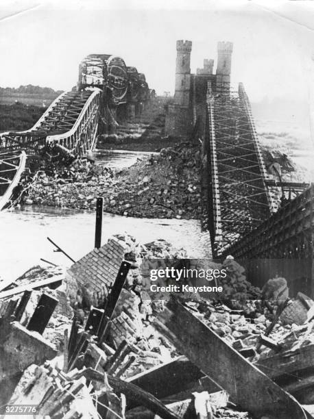 The wreckage of the bridge at Dirschau over the River Vistula, which Polish Army engineers blew up with dynamite to hamper the advance of the German...