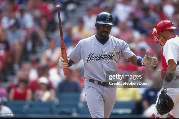 Outfielder Dave Clark of the Houston Astros in action during the game against the St. Louis Cardinals at Busch Stadium in St. Louis, Missouri. The...