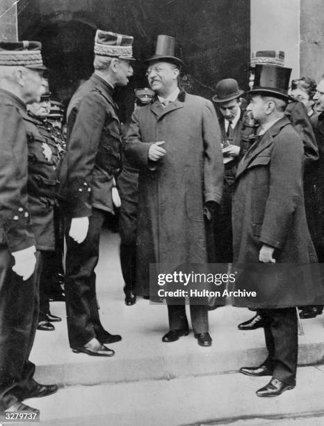 Theodore Roosevelt , American statesman and former President in Paris with General Dolstein.