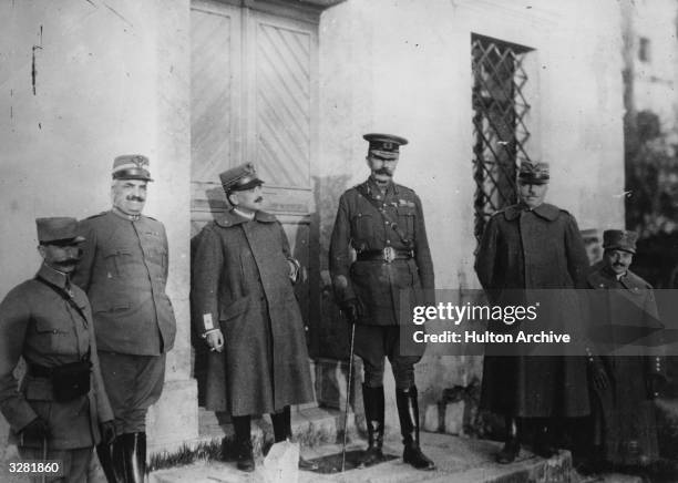 King King Victor Emmanuel Iii Photos And Premium High Res Pictures 2-918-umberto-i-of-italy-stock-photos-high-res-pictures-and-images