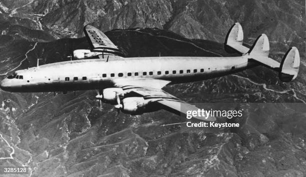 Lockheed First Plane 162 Lockheed Super Constellation Stock Photos, High-Res Pictures, and ...