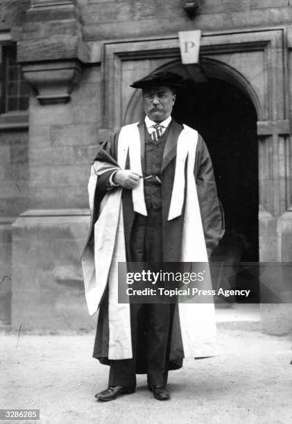 Theodore Roosevelt , former American President at Cambridge University in his robes as Doctor.