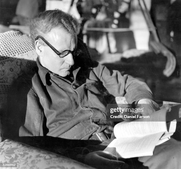 Anthony Asquith Photos et images de collection Getty Images