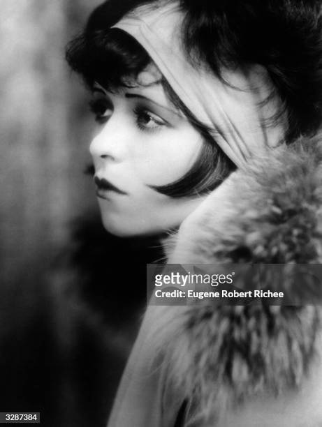 Portrait of American actress Clara Bow, the 'It' girl.