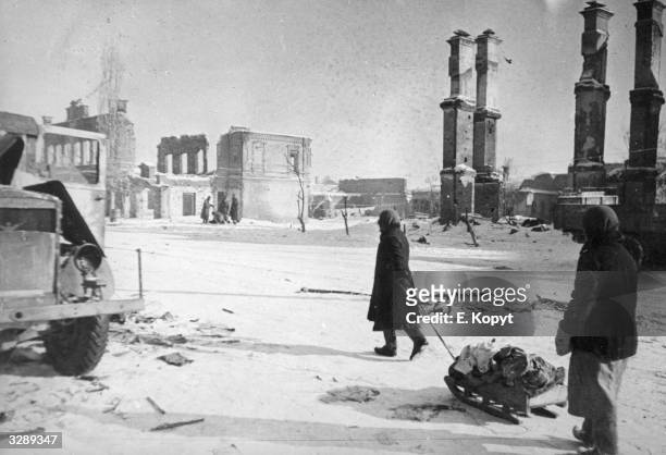Handful of people remained on Stalingrad's streets during its siege by the Nazis. Many citizens remained in villages on the opposite bank of the...