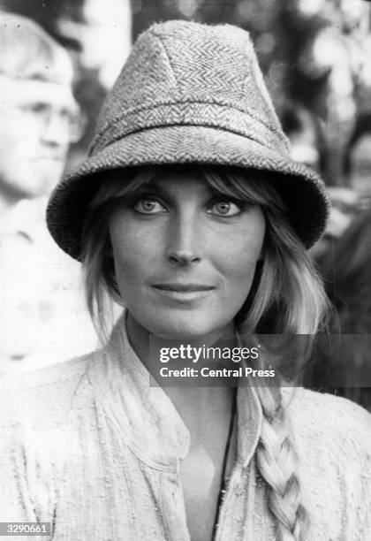 Bo Derek, the American film star is pictured at London Zoo where she is promoting her new film, 'Tarzan, The Ape Man'.