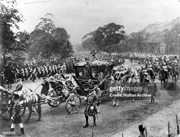 The state coach in the royal procession at the coronation of Edward VII.