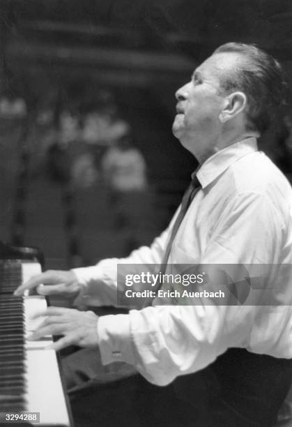 Claudio Arrau Photos and Premium High Res Pictures Getty Images Claudio Arrau Photos and Premium High Res Pictures Getty Images