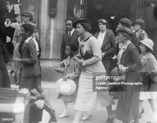 Prince Sahle Selassie, 3rd son of Emperor Haile Selassie of Abyssinia, arrives in London with his entourage.