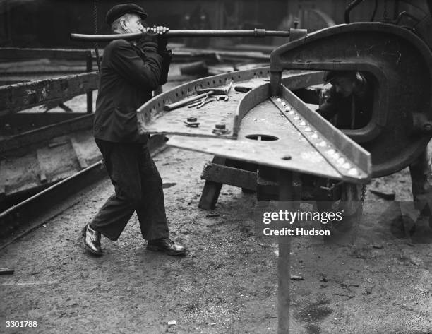 48 Riveting Machine Stock Photos, High-Res Pictures, and Images - Getty ...