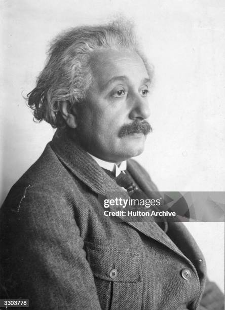 773 Atomic Physicist Stock Photos, High-Res Pictures, and Images ...