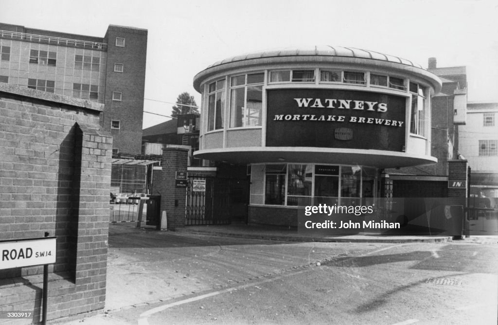 Watneys Exterior
