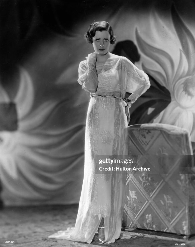 Irene Dunne , the film actress signed by RKO Pictures, who starred in ...