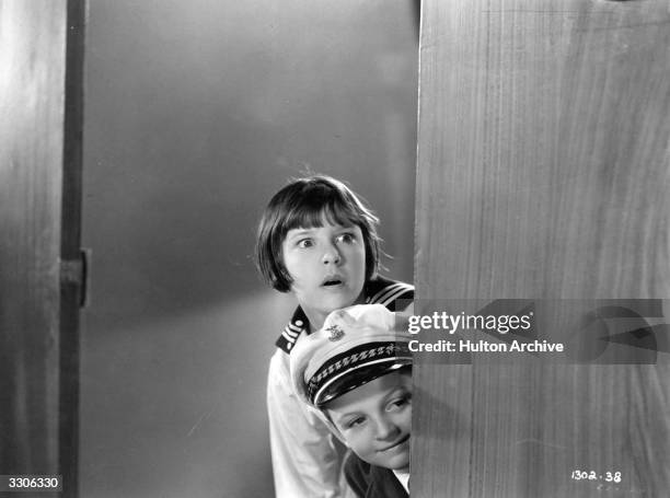 258 Finn And Hattie Stock Photos, HighRes Pictures, and Images Getty