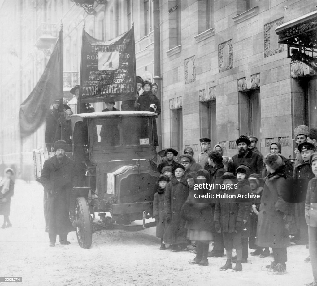 Bolsheviks In Street