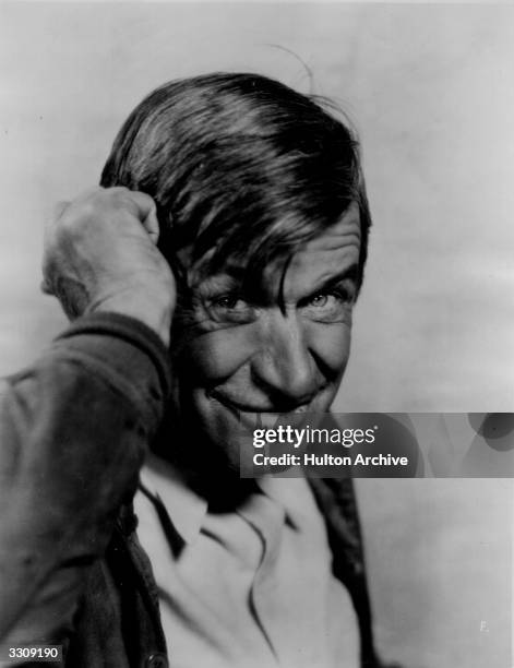 Will Rogers the American comedian who was formerly part of the Ziegfeld Follies, contracted to Fox Films.