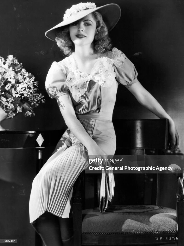 Joan Fontaine The British Born Actress And Sister Of Olivia De joan-fontaine-the-british-born-actress-and-sister-of-olivia-de