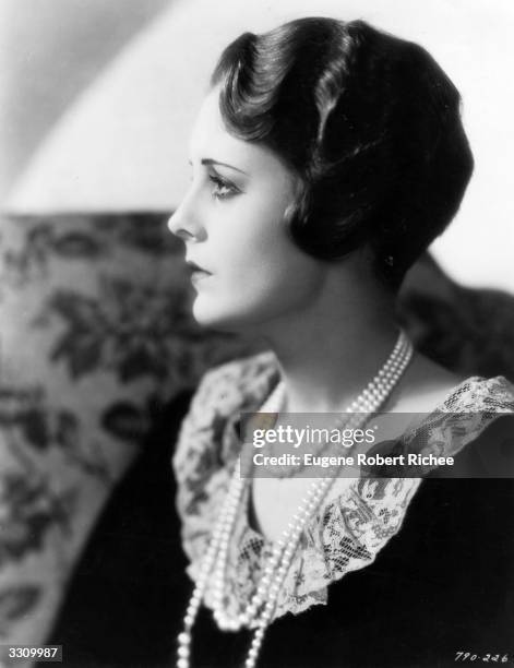 Mary Astor the stage name of Lucille Langehanke, the American leading lady who was always in demand for character roles. Pictured sporting a new...