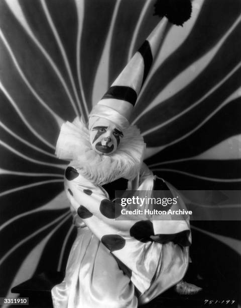 Actress Clara Bow photographed in the film 'Dangerous Curves', in which she plays a circus acrobat.