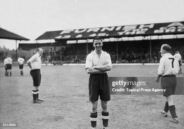 Tommy Lawton, Everton and Army football player.