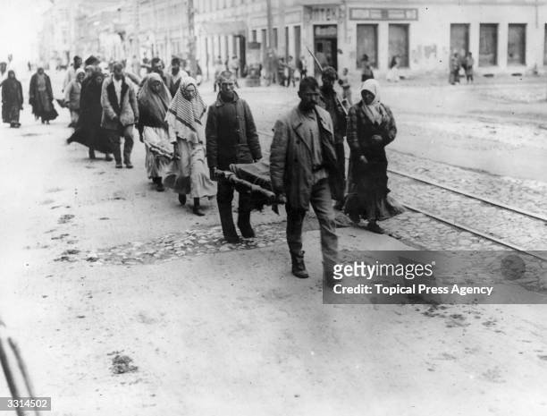 Funeral procession for victims of the Russian famine.