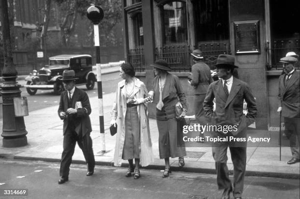 Belisha Beacons Photos And Premium High Res Pictures Getty Images belisha-beacons-photos-and-premium-high-res-pictures-getty-images
