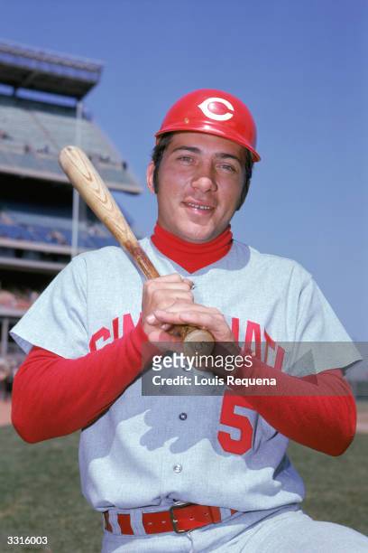 Catcher Johnny Bench of the Cincinnati Reds poses for a portrait circa 1967-83.