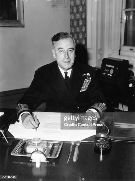 British Admiral of the Fleet and statesman Louis Mountbatten , 1st Earl Mountbatten of Burma, as chief of the defence staff.