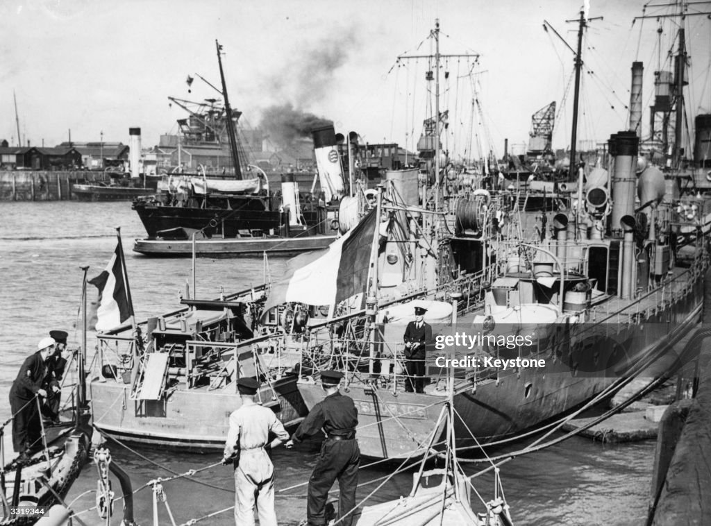 Sub Chaser A group of French submarine chasers in a British port. News Photo ...