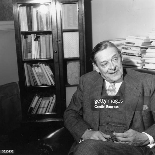 American-English poet and playwright TS Eliot .