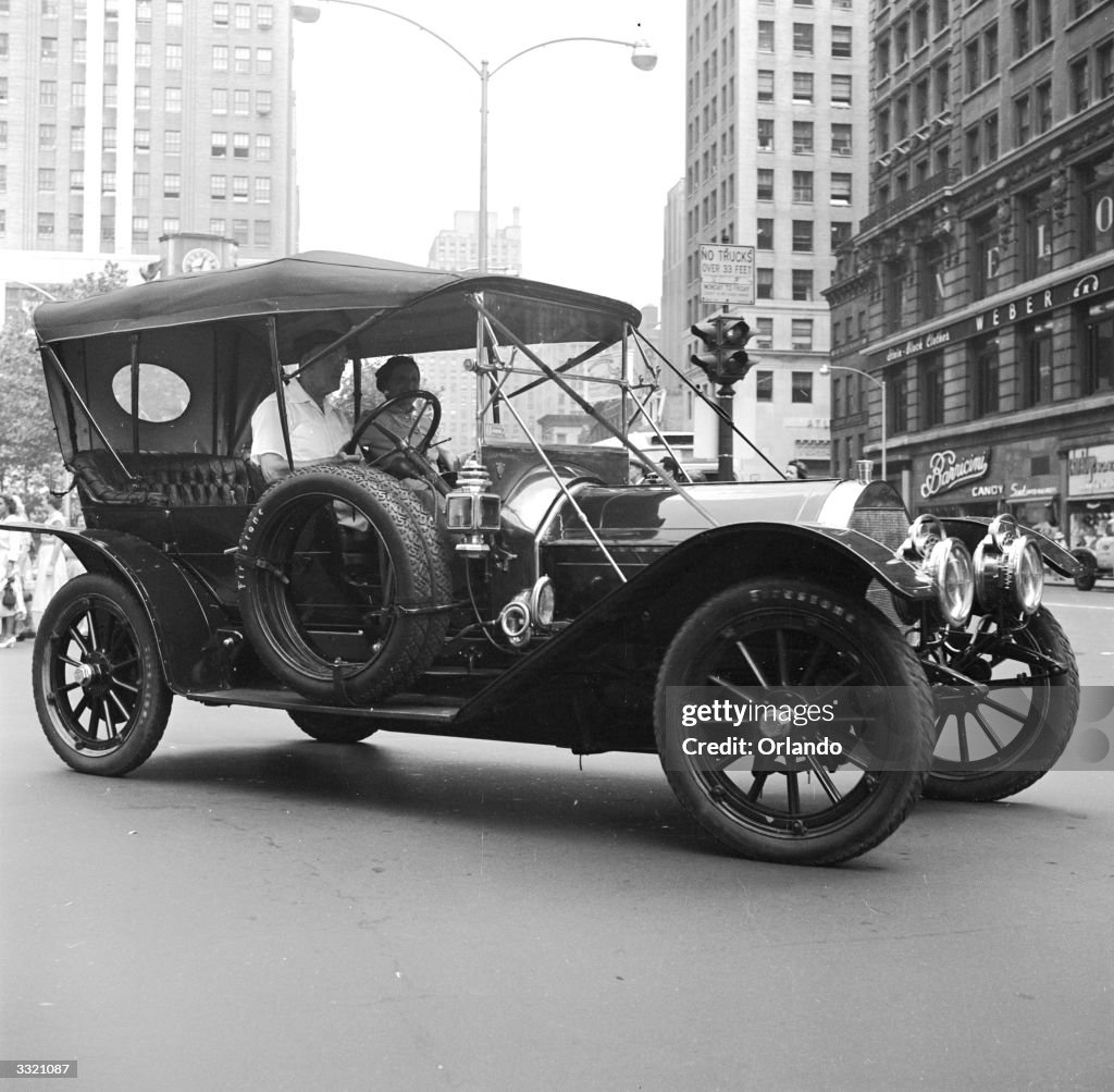 Pierce-Arrow Car
