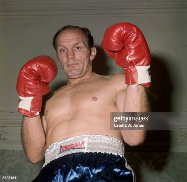 Uk Boxer Ran 58 Photos & High Res Pictures - Getty Images