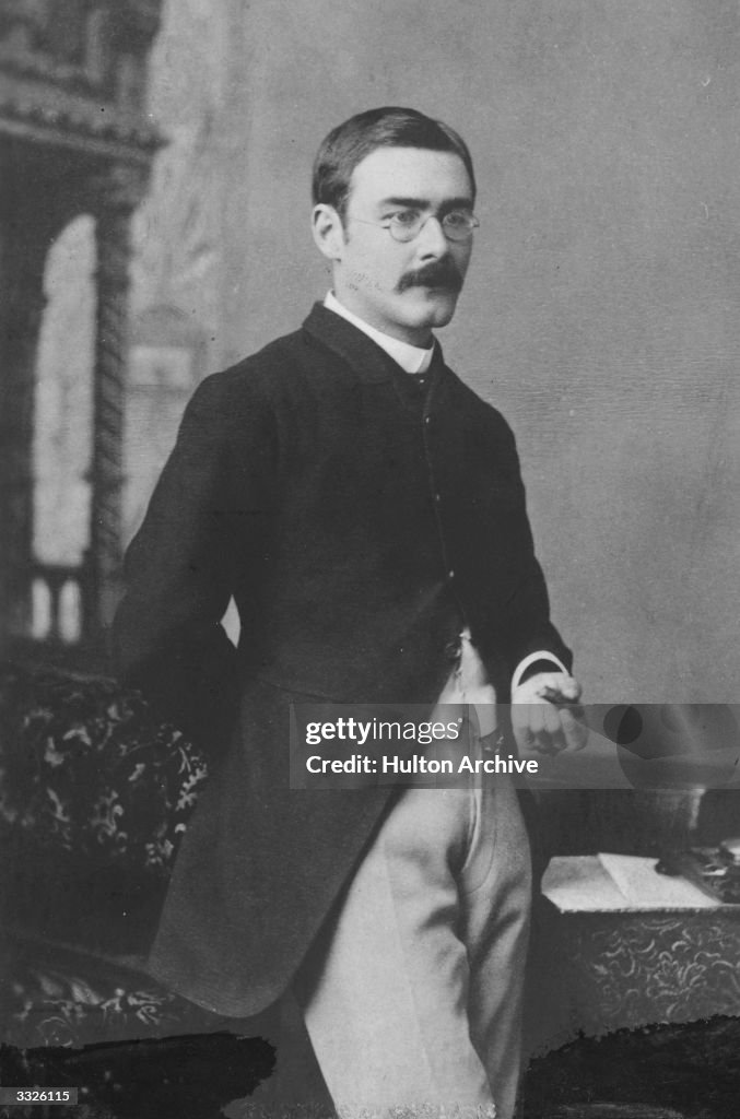 Kipling Rudyard Esli Indian born English author Rudyard Kipling . He wrote about ...