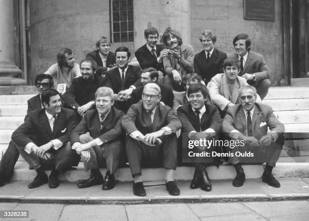 Disc jockeys from BBC Radio 1 and Radio 2 gathered at Broadcasting house in London to celebrate Radio 1's first birthday, 25th July 1968. Top row,...