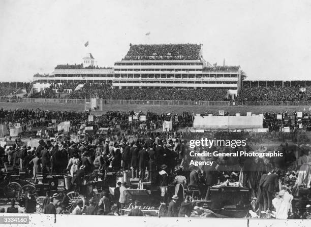 Crowds of spectators waiting for the Derby at Epsom race course.