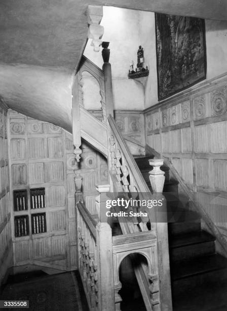 716 1930s Staircase Stock Photos, High-Res Pictures, and Images - Getty ...