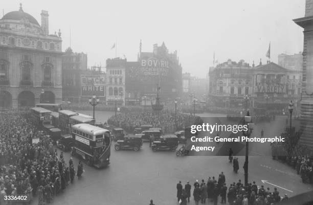 Two minutes silence at Piccadilly Circus, London on Armistice Day.