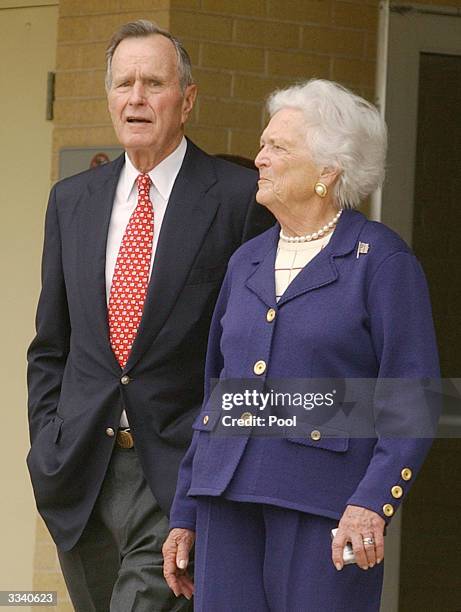 Former President George Bush Sr. And his wife Barbara leave Darnall Army hospital April 11, 2004 after visiting injured soldiers from Iraq with...