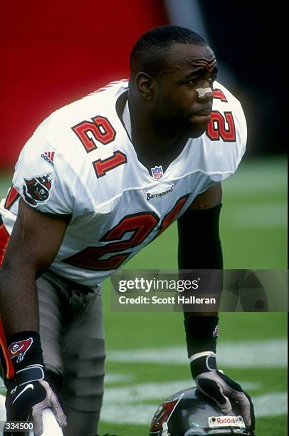 Cornerback Donnie Abraham of the Tampa Bay Buccaneers looks on during the game against the Chicago Bears at the Raymond James Stadium in Tampa,...