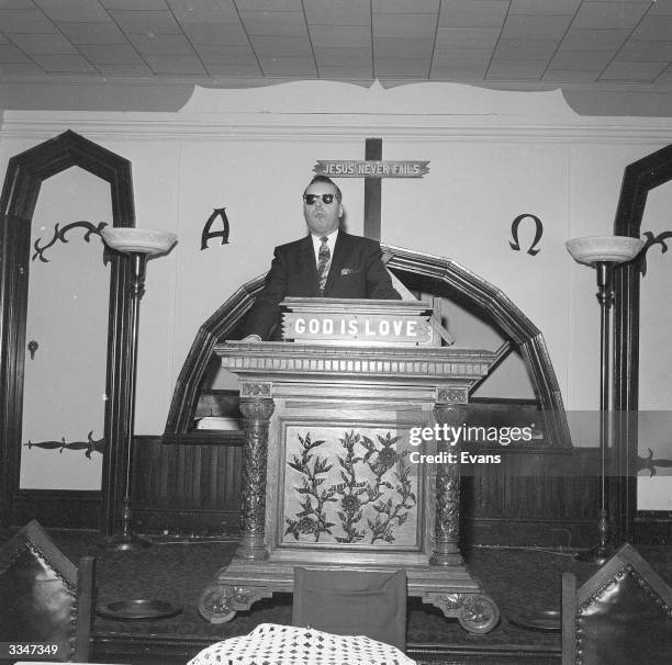 Methodius Preaching Protestant Preacher Photos and Premium High Res Pictures - Getty Images