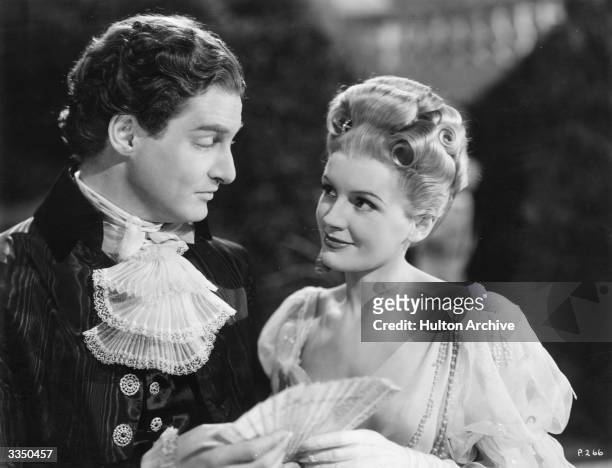 Robert Donat and Phyllis Calvert in the film, 'The Young Mr Pitt' directed by Carol Reed and produced by Gainsborough Pictures.