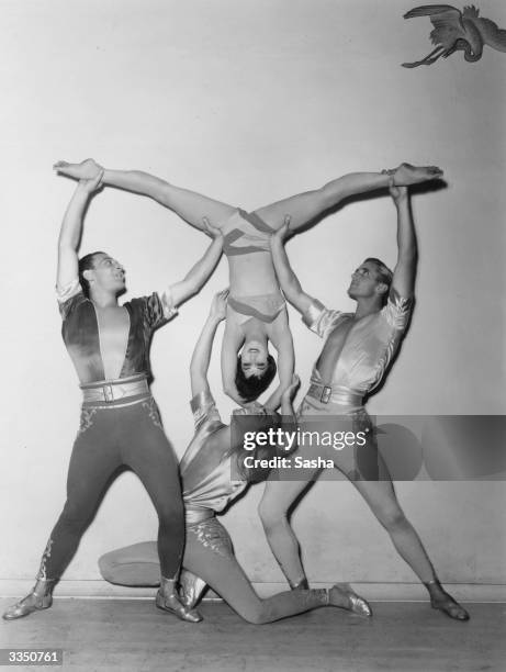 Acrodfancing Routine 101 Helen Howell Stock Photos, High-Res Pictures, and Images - Getty Images