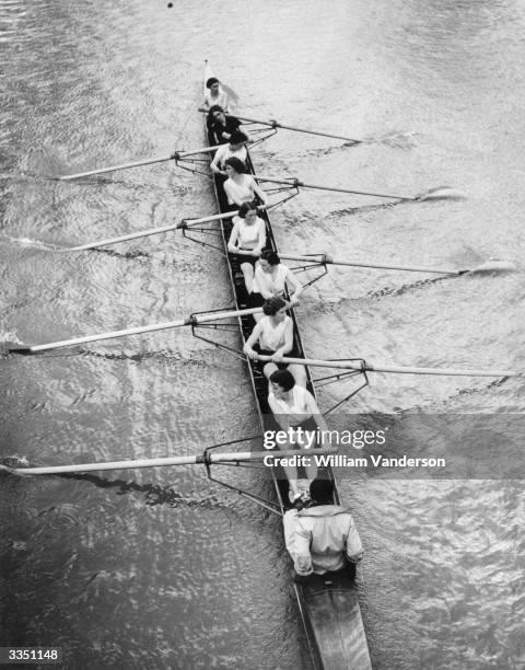 British Rowing Vehicles 816 Vintage British Rowing Race Stock Photos, High-Res Pictures, and ...