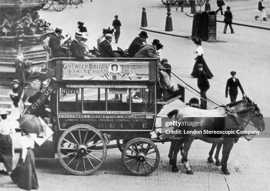 Piccadilly Horse Bus