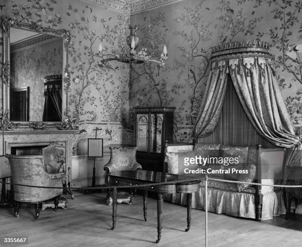 The sitting room of the King's Rooms at Belvoir Castle in Leicestershire, seat of the dukes of Rutland since its construction in 1805. Still...