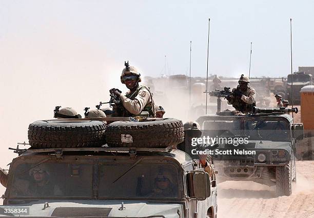 Forward Operations Forward Operating Bases Photos and Premium High Res Pictures - Getty Images