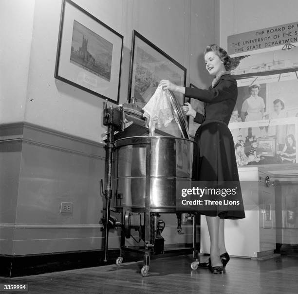 68 Wringer Washing Machine Stock Photos, High-Res Pictures, and Images ...