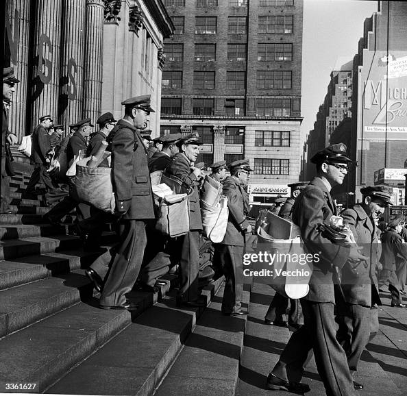 Some Postmen A group of New York postmen set off on foot from the General Post ...