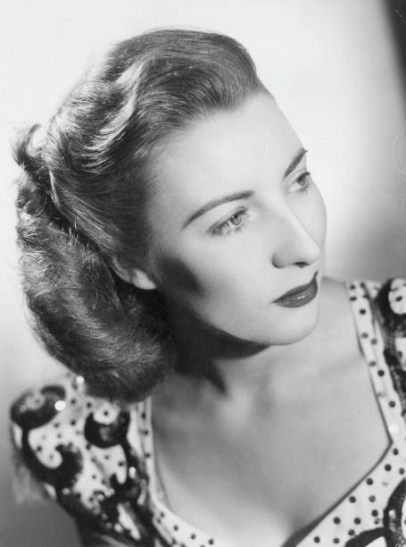 UNS: Dame Vera Lynn Dies At 103