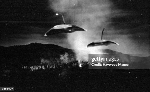 Martian war machines bring the human race to the brink of extinction in Paramount's screen adaptation of H G Wells' novel 'The War Of The Worlds'....